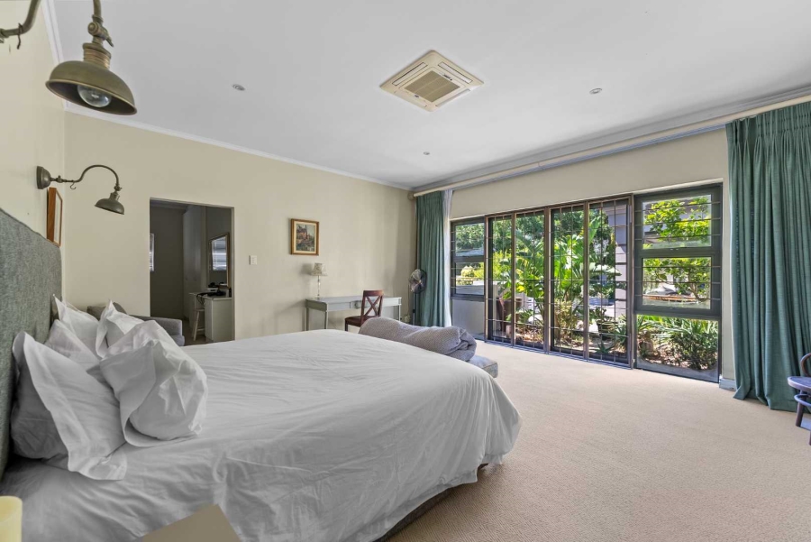 4 Bedroom Property for Sale in Camps Bay Western Cape